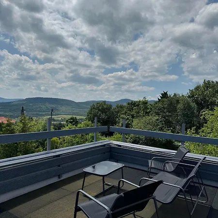 Nyaraló Taltos Szentendre